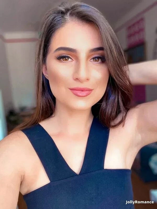 Anastasia Profile image 3